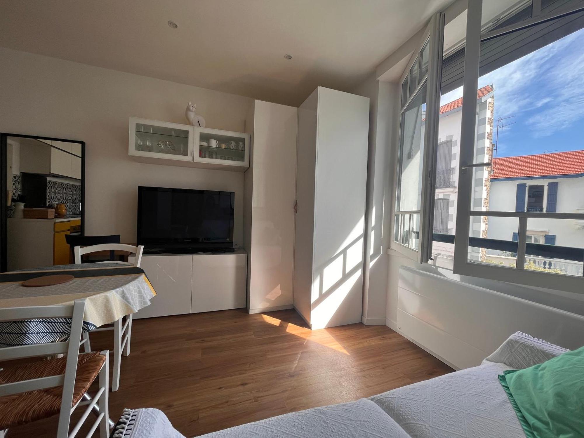 Appartement Lumineux 1 Chambre Au Coeur De Saint-Jean-De-Luz, Proche Plage Et Halles - Fr-1-239-890 외부 사진