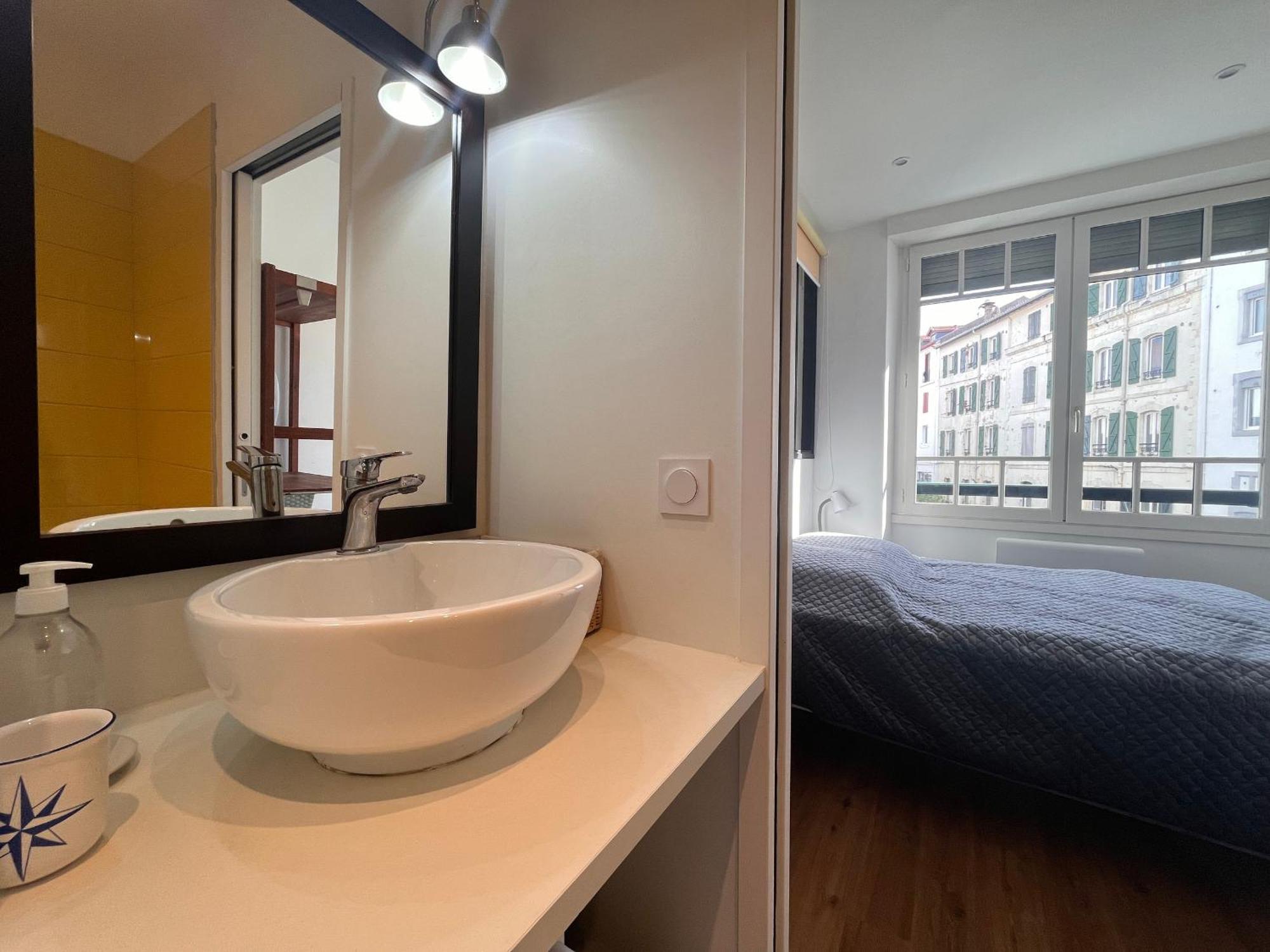 Appartement Lumineux 1 Chambre Au Coeur De Saint-Jean-De-Luz, Proche Plage Et Halles - Fr-1-239-890 외부 사진