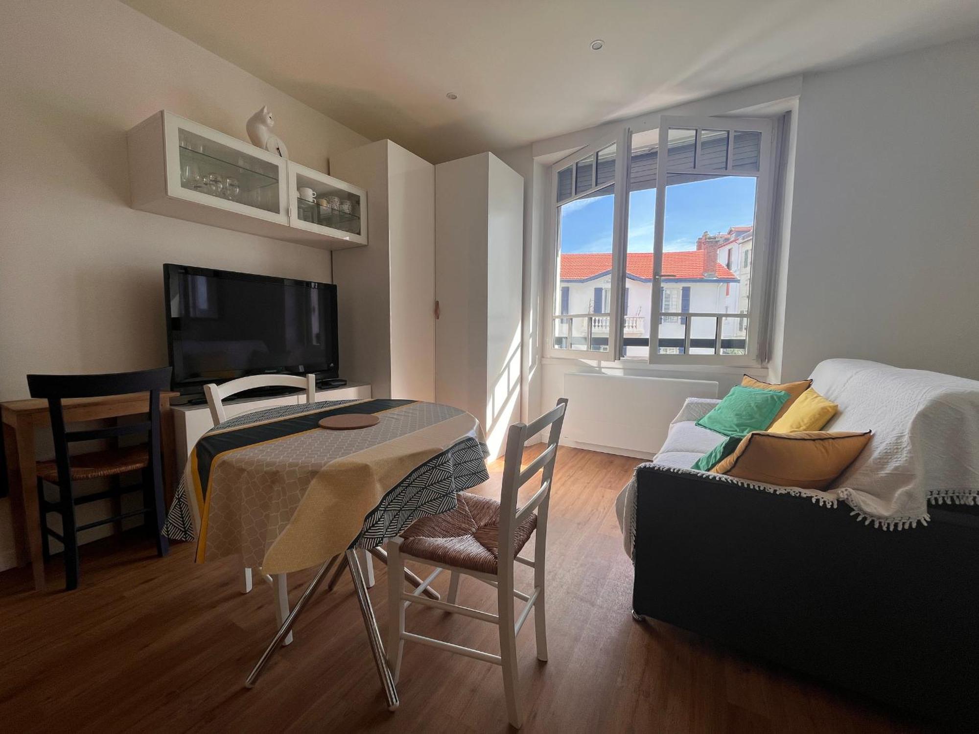 Appartement Lumineux 1 Chambre Au Coeur De Saint-Jean-De-Luz, Proche Plage Et Halles - Fr-1-239-890 외부 사진