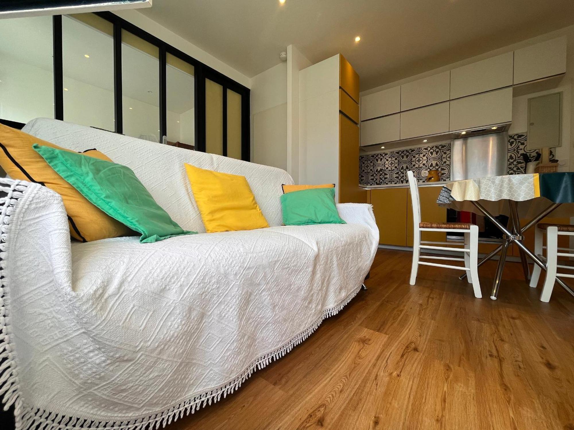 Appartement Lumineux 1 Chambre Au Coeur De Saint-Jean-De-Luz, Proche Plage Et Halles - Fr-1-239-890 외부 사진