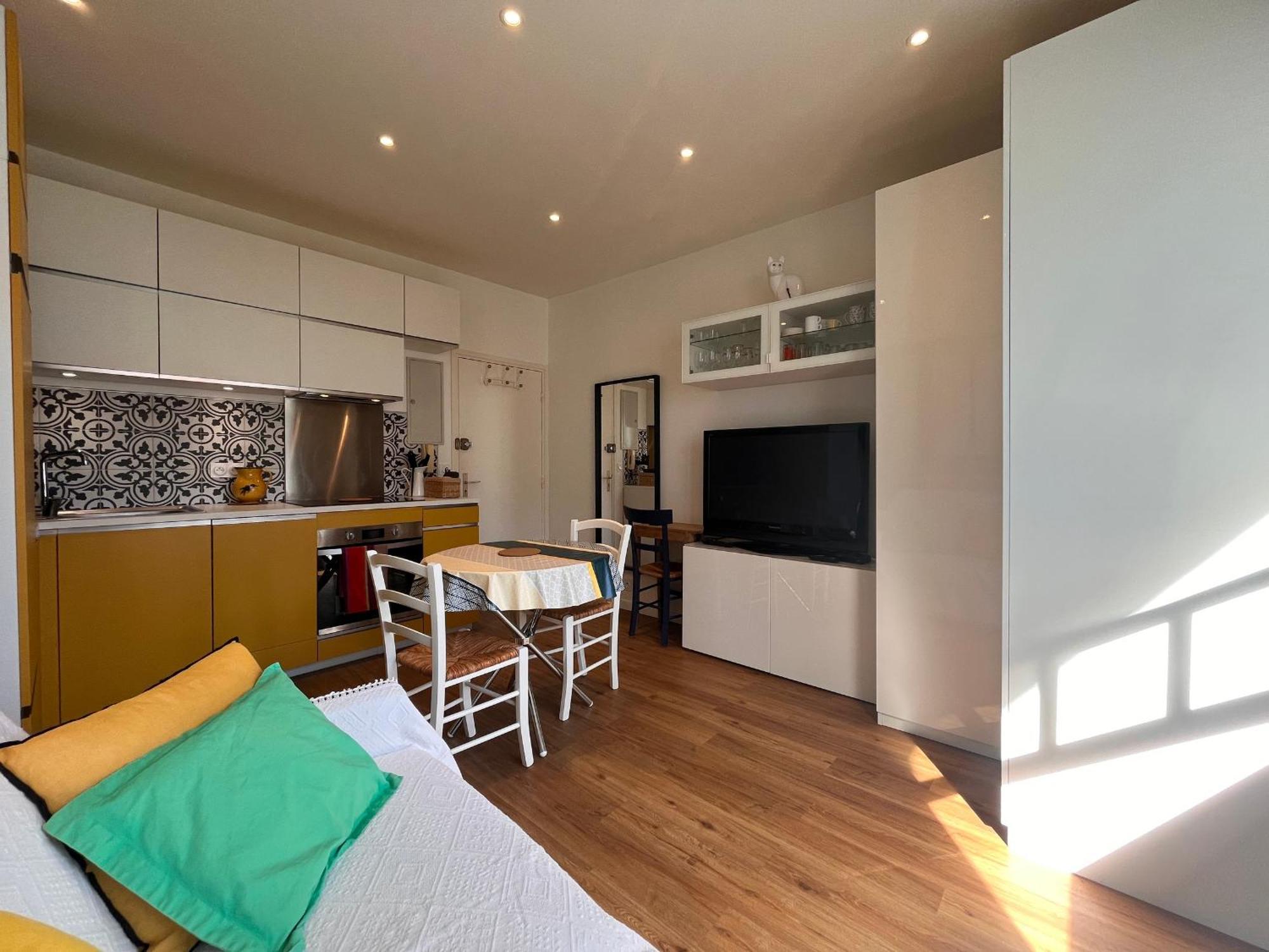 Appartement Lumineux 1 Chambre Au Coeur De Saint-Jean-De-Luz, Proche Plage Et Halles - Fr-1-239-890 외부 사진